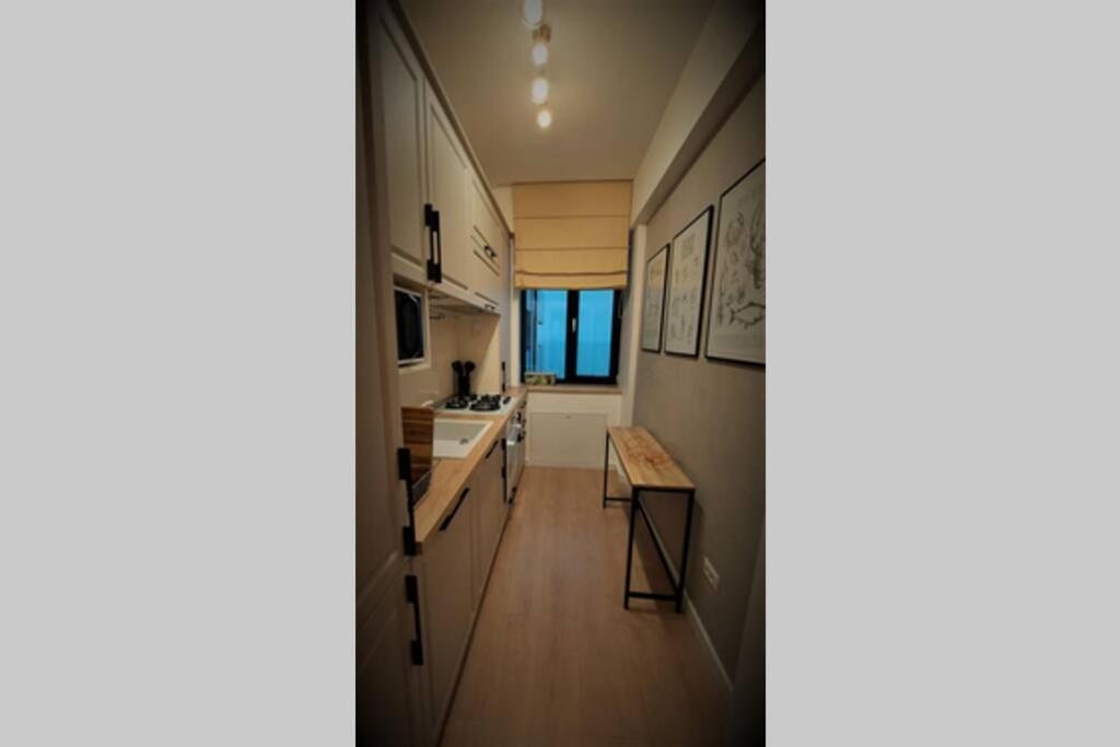 Prime Location, Sea View Flat Near The Beach Apartment Констанца Екстериор снимка